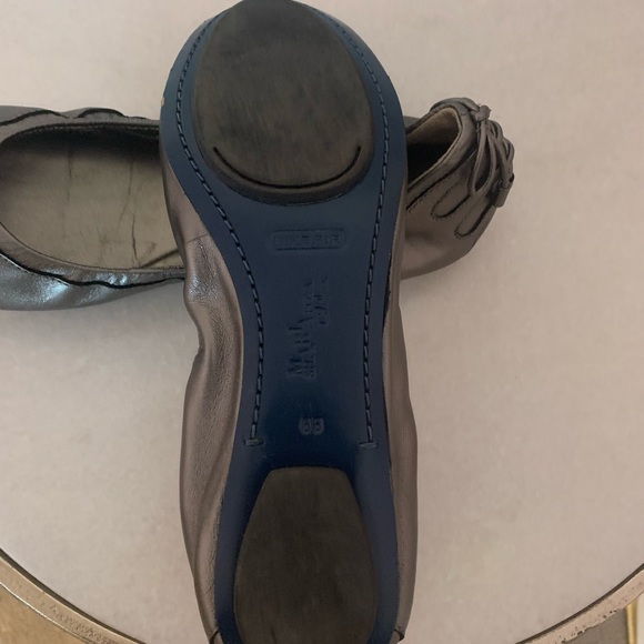 Cole Haan Ballet Flats, Maria Sharapova Nike Air, Pewter EUC Size 8B - Picture 3 of 7